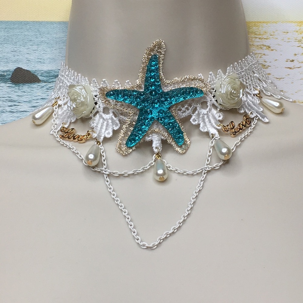 Starfish White Lace Necklace - Picture 4 of 8